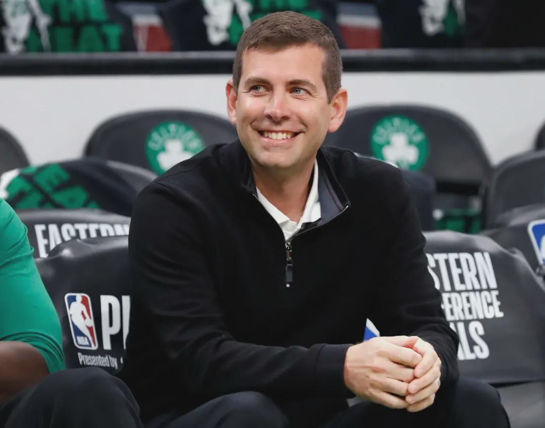 世界杯手机直播客户端-交易封神！狂省3.5亿美元！打破NBA历史纪录